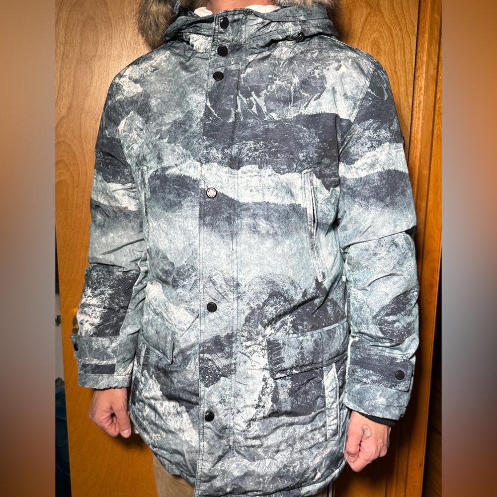 MICHAEL Michael Kors Camouflage Puffer Coat